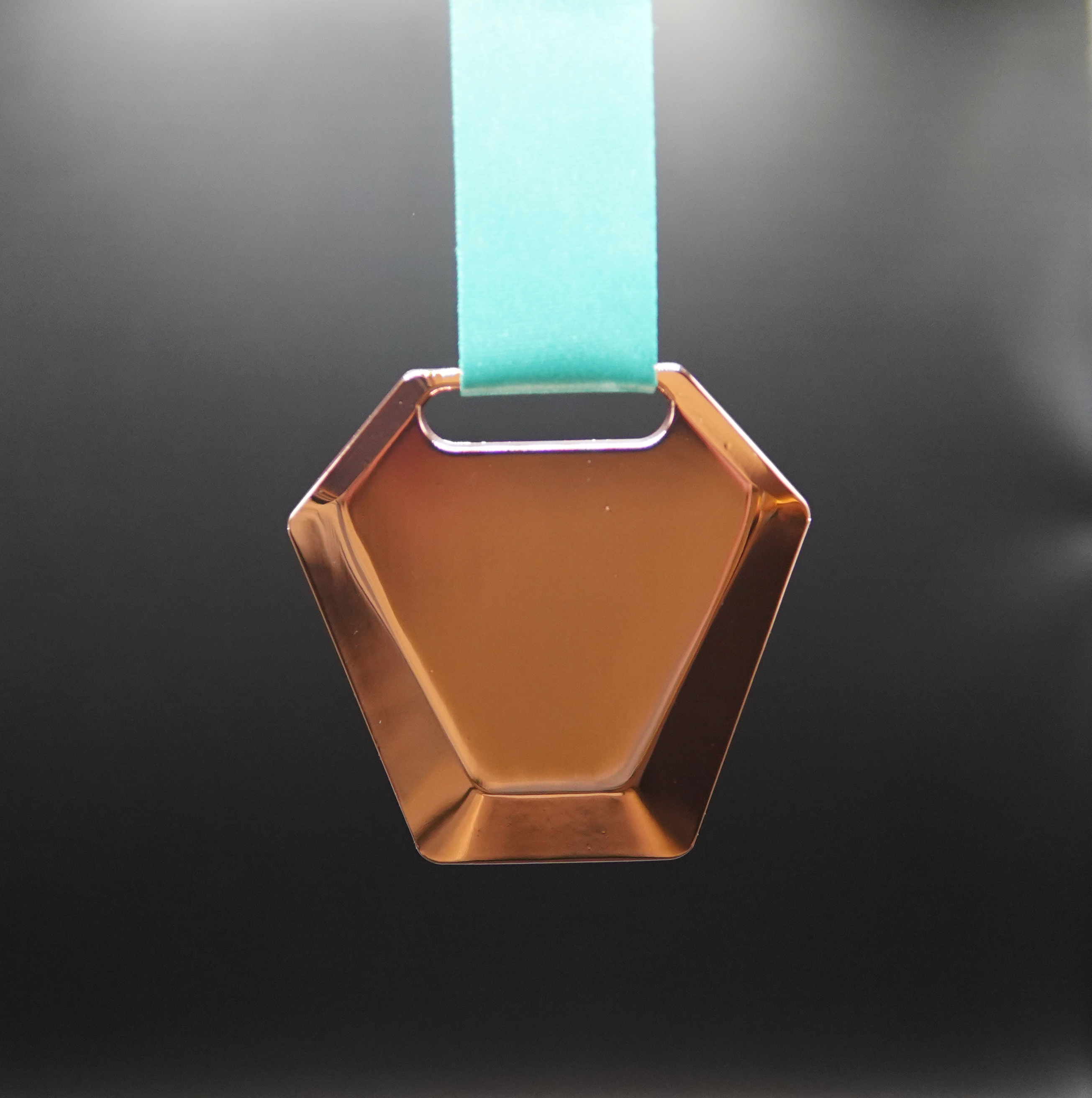 Bronze engraved medal from MBC
